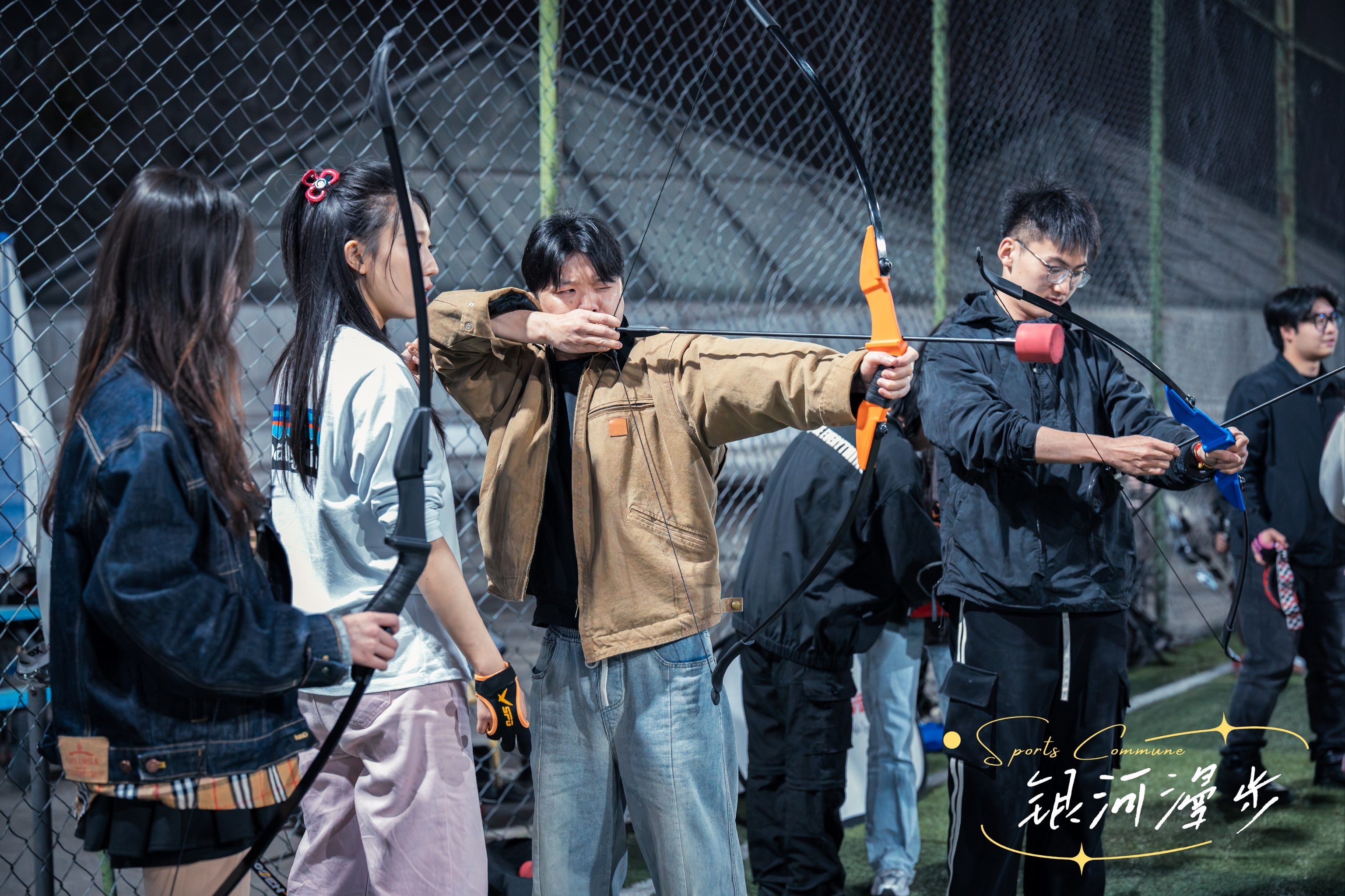 包含攻守平衡：射箭选手坚守阵地的词条
