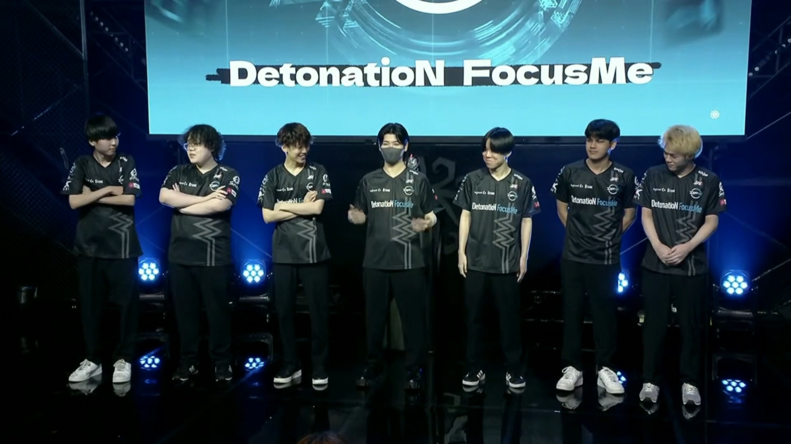 DFM翻盘DK,Elk完成史诗逆转强强对话2025世界赛,锁定晋级资格的简单介绍 DFM翻盘DK,Elk完成史诗逆转强强对话2025世界赛,锁定晋级资格的简单介绍