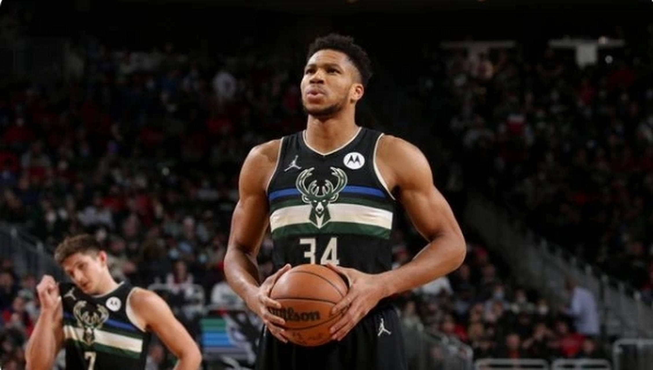 AG捕鱼-雄鹿队主场大胜雄鹿队，以3-1领先