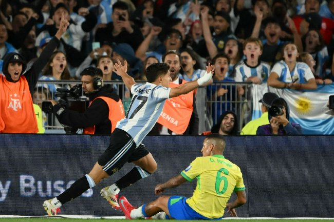 AG电子捕鱼乐园-巴西队在比赛中表现出色赢得掌声