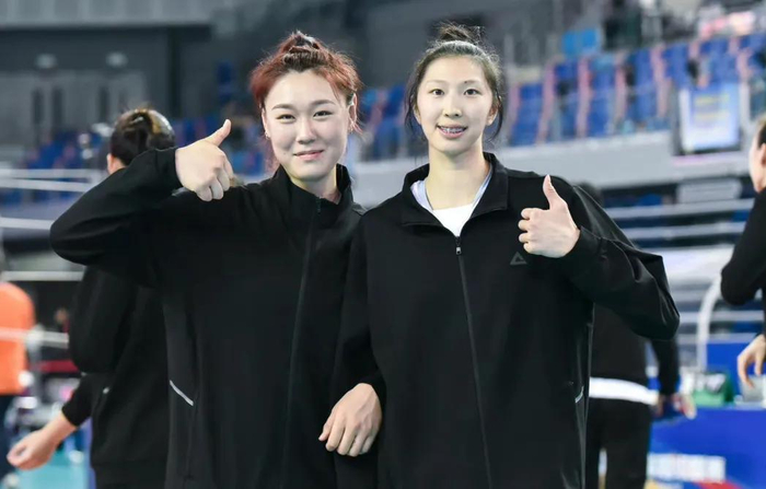 四川队大获全胜,引领全明星阵容 四川队大获全胜,引领全明星阵容