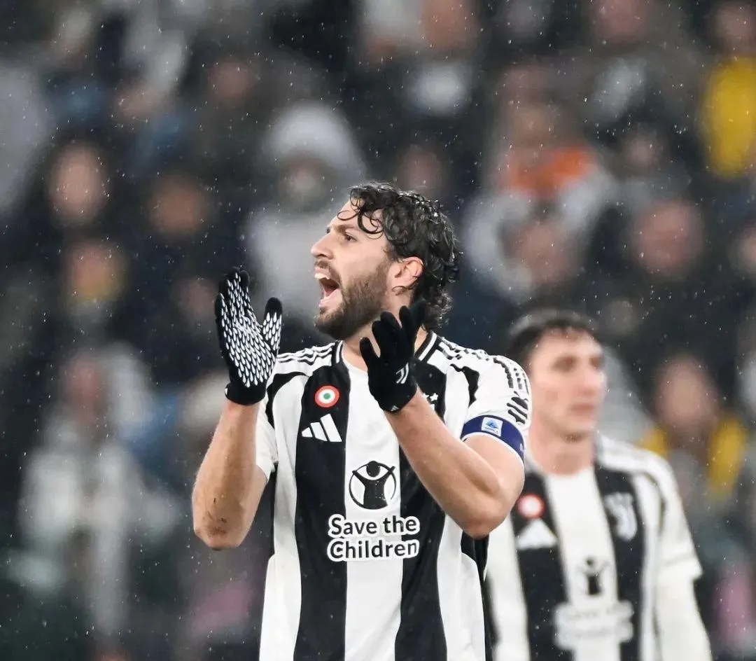 AG捕鱼乐园简介-意大利足球名帅孔蒂紧随巴萨,现场观战巴尔卡角逐