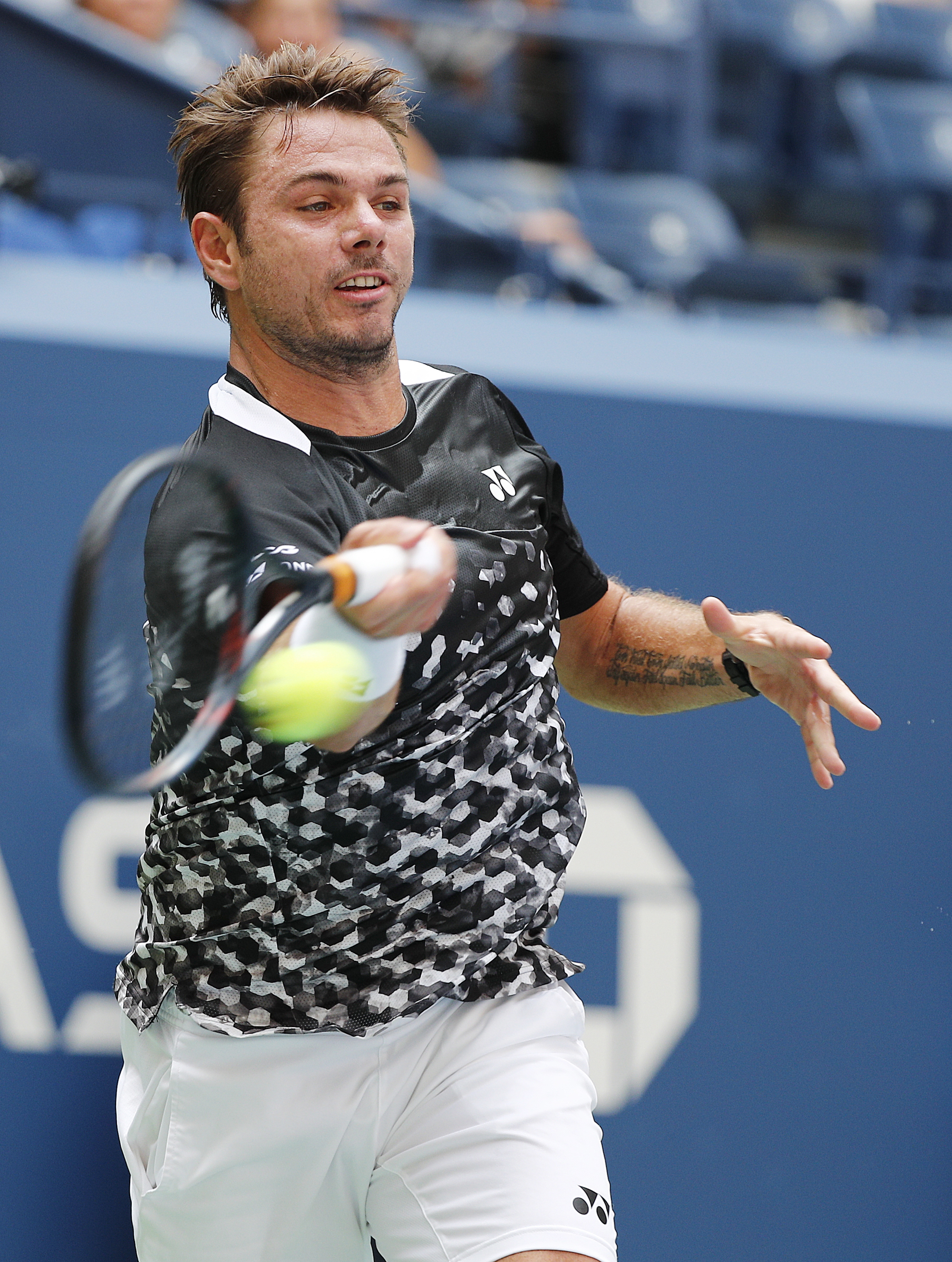 包含欧洲网球队血洗法国网球队,瓦林卡打破历史纪录的词条 包含欧洲网球队血洗法国网球队,瓦林卡打破历史纪录的词条