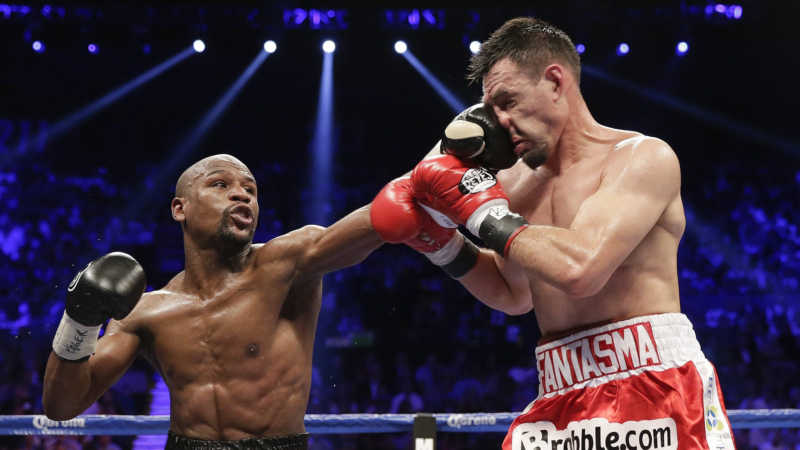 门线·封锁线，当世界杯焦点战与湖雷对决在午夜零点重叠